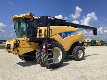 Main image New Holland CR9060